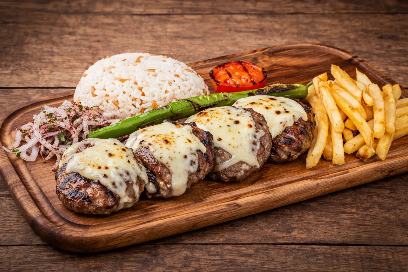 Kaşarlı Köfte Izgara