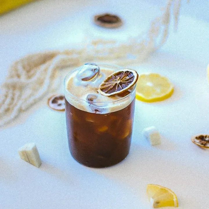 Cafe banana tonik