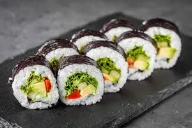 Sebzeli sushi